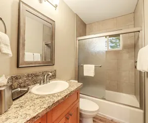 Photo 5 - Woodlands House