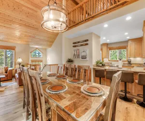 Photo 3 - Woodlands House