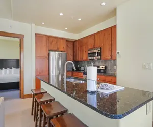 Photo 5 - Cache 2 Bedroom Townhome #2201