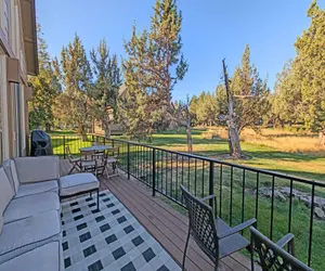 Photo 2 - Red Wing Nest