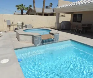 Photo 2 - Alibi-Step to open desert