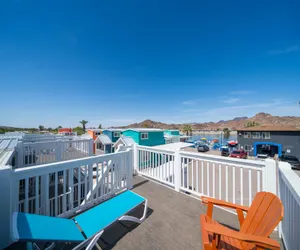 Photo 4 - Dock Holiday, River Views at Roadrunner Resort