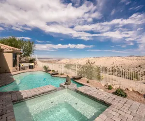 Photo 4 - Picturesque Oasis on the Iron Wolf Country Club and Golf Course