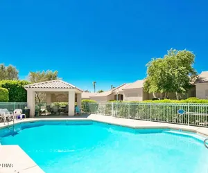 Photo 2 - Glen Eagles, Gated community Home on Golf Course