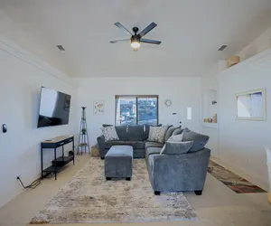 Photo 5 - Lake View Livin on Hound