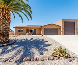 Photo 4 - Coral Reef Lake House Adventure