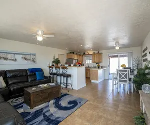 Photo 2 - Mescal Loop Hava-Getaway