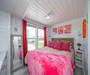 Photo 3 - The Boozy Bungalow at Roadrunner Resort