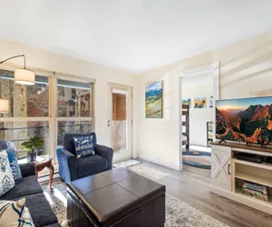 Photo 4 - Fall Line 107