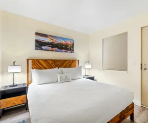 Photo 3 - Fall Line 107