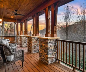 Photo 4 - Pearl's Mountain Retreat