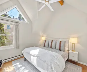 Photo 3 - Eira House