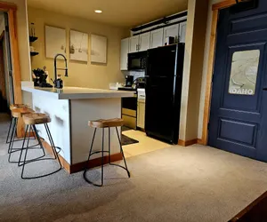 Photo 5 - Schweitzer PM: White Pine 410 Luxury 2BD