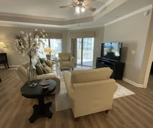 Photo 5 - Oceanview Condo with Amenities, 703 Royale Palms