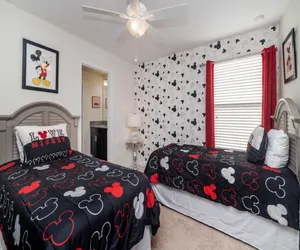 Photo 4 - Championsgate Resort 6 Bedroom Private Pool Home