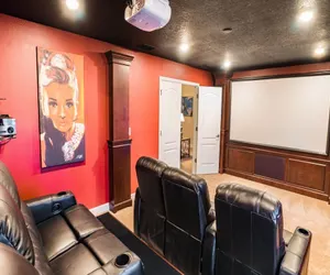 Photo 2 - Championsgate Resort 8 Bedroom Pool Home with Spa