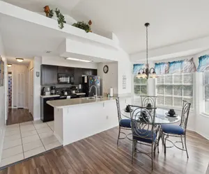 Photo 4 - Sweetwater Club 3 Bedroom Condo 7 miles to Disney