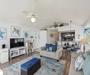 Photo 3 - Sweetwater Club 3 Bedroom Condo 7 miles to Disney