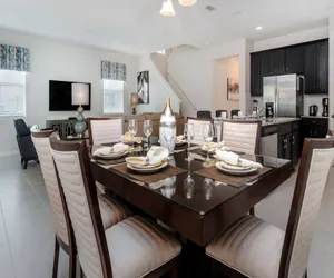 Photo 4 - Solara Resort 4 Bedroom Private Pool Home