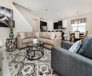 Photo 2 - Solara Resort 4 Bedroom Private Pool Home