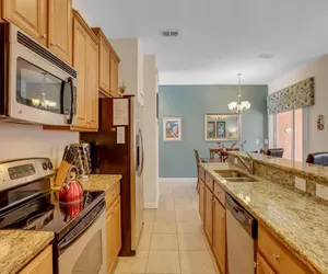 Photo 4 - Paradise Palms Resort 4 Bedroom Private Pool Townhome