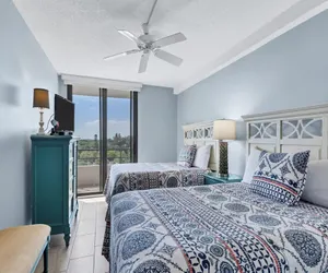 Photo 4 - Anchorage Resort 7th Fl 2 Bedroom Condo with Beach Access