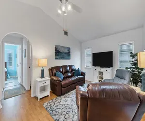 Photo 3 - Quiet Deep Creek 3 Bedroom Private Pool Home