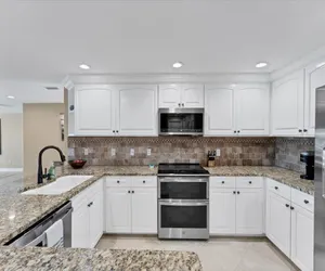 Photo 3 - Punta Gorda Isles 4-Bedroom Private Pool+Spa Home on Canal