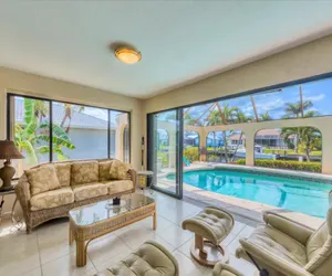 Photo 2 - Punta Gorda Isles 3-Bedroom Canal-front Pool Home with Dock