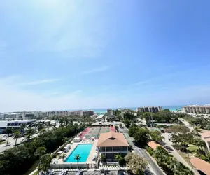 Photo 5 - Anchorage Resort 9th Floor 2-Bedroom Condo with Balcony- Gulf View! Pool/Beach