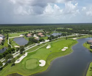 Photo 5 - 30-night min 3 bdrm 2nd floor Heritage Landing Golf Club Transfer Included!