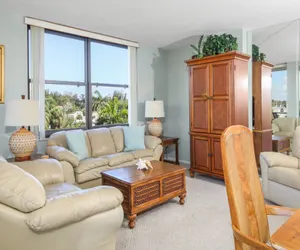Photo 3 - Anchorage Resort 2 bedroom, 4th Floor Condo Southern View Siesta Key