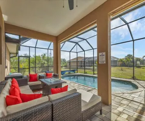 Photo 3 - South Gulf Cove 3 Bedroom Canal Pool Home