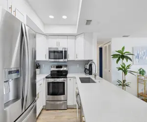 Photo 3 - Anchorage Resort Siesta Key 2 Bedroom 6th Floor Condo Beach Access