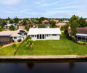 Photo 5 - Punta Gorda Isles Canal 2 bedroom Home- Sailboat Access! 15 foot dock!