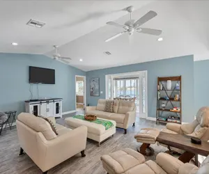 Photo 3 - South Gulf Cove 2 Bedroom Canal Pool Home