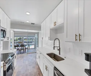 Photo 4 - Punta Gorda Isles 2-Bedroom Private Pool Home on Canal with Dock