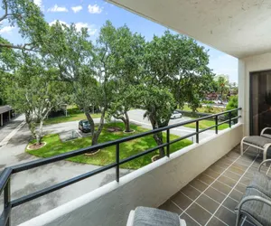 Photo 5 - Anchorage Resort 2nd Floor 2 Bedroom Condo Facing IntraCoastal Waters