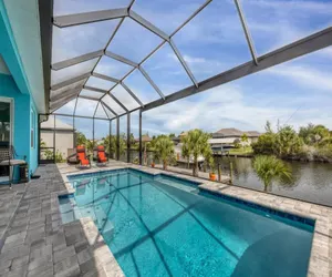 Photo 5 - South Gulf Cove 3 Bedroom Canal Pool Home
