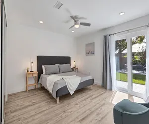 Photo 3 - Downtown Sarasota Private Vacation Home - Minutes to Beaches, Beautiful Backyard, and Pet-Friendly!