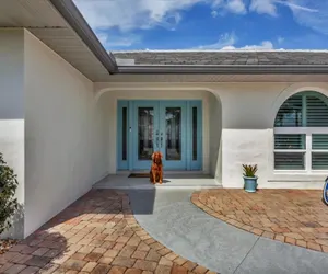 Photo 2 - Punta Gorda 3-Bedroom Canalfront Vacation Home with Pool