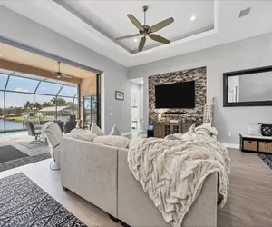 Photo 2 - House on the Harbor Private Pool+Spa on Canal