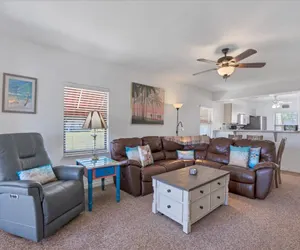 Photo 5 - Punta Gorda 2-Bedroom Canalfront Condo with Dock and Pool