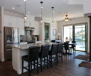 Photo 2 - South Gulf Cove 3 Bedroom Canal Pool Home