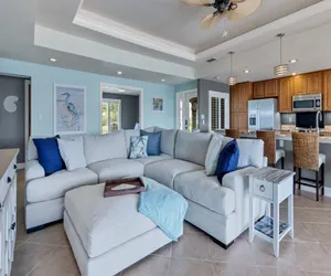 Photo 3 - Punta Gorda Isles 3 Bedroom Private Pool+Spa Home on Canal