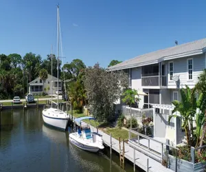 Photo 5 - Lemon Bay Waterfront Condo w Patio, 5 miles to Gulf Beaches