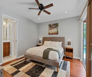 Photo 4 - Sunset Oasis Englewood 2 Bedroom Private Pool Home Fully Fenced Yard- Dog friendly