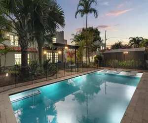 Photo 2 - 2 Mansions w/ Pool in West Palm Beach!