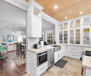 Photo 4 - 2 Mansions w/ Pool in West Palm Beach!