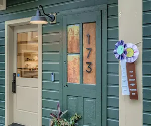 Photo 5 - Old Town Luxe Retreat-Walk to Main. Hottub-Casita 173